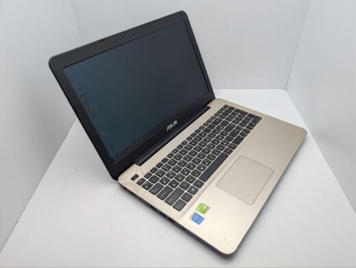 Ноутбук Asus A555L / 15.6" (1600x900) TN / Intel Core i3-4010U (2 (4) ядра по 1.7 GHz) / 8 GB DDR3 / 120 GB SSD / nVidia GeForce 820M, 2 GB GDDR3, 64-bit / WebCam / DVD-ROM