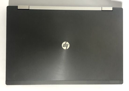 Мобильная рабочая станция HP EliteBook 8560w / 15.6" (1920x1080) TN / Intel Core i7-2620M (2 (4) ядра по 2.7 - 3.4 GHz) / 8 GB DDR3 / 240 GB SSD / nVidia Quadro 2000M, 2 GB DDR3, 128-bit / DVD-ROM
