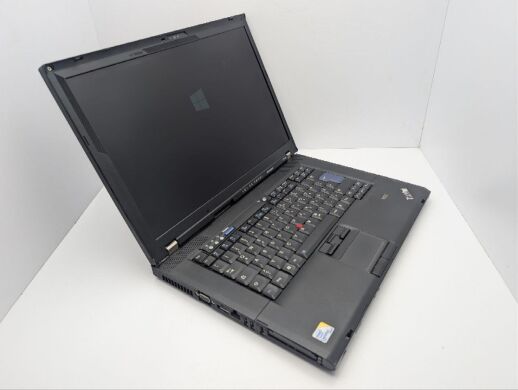 Ноутбук Lenovo ThinkPad W500 / 15.6" (1920x1080) TN / Intel Core 2 Duo T9600 (2 ядра по 2.8 GHz) / 4 GB DDR3 / 250 GB HDD / Intel Graphics / WebCam / DVD-ROM Ноутбук Lenovo ThinkPad W500 / 15.6" (1920x1080) TN / Intel Core 2 Duo T9600 (2 ядра по 2.8 GHz) / 4 GB DDR3 / 250 GB HDD / Intel Graphics / WebCam / DVD-ROM