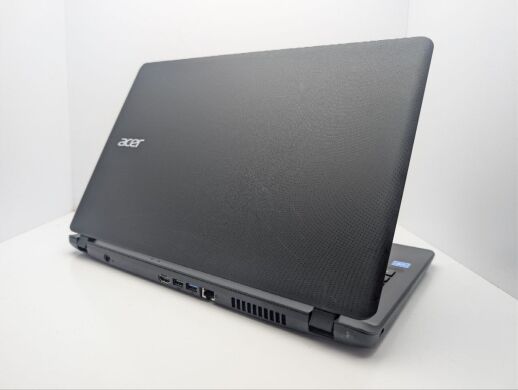 Ноутбук Acer Aspire ES1-533 / 15.6" (1366x768) TN / Intel Celeron N3450 (4 ядра по 1.1 - 2.2 GHz) / 6 GB DDR3 / 120 GB SSD / Intel HD Graphics 500 / WebCam / DVD-ROM Ноутбук Acer Aspire ES1-533 / 15.6" (1366x768) TN / Intel Celeron N3450 (4 ядра по 1.1 - 2.2 GHz) / 6 GB DDR3 / 120 GB SSD / Intel HD Graphics 500 / WebCam / DVD-ROM