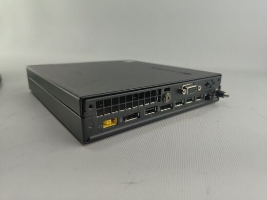 Комплект ПК: неттоп Lenovo ThinkCentre M710q Tiny USFF / Intel Core i5-7400T (4 ядра по 2.4 - 3.0 GHz) / 8 GB DDR4 / 240 GB SSD / Intel HD Graphics 630 / VGA / Блок живлення + Монітор 24" (1920x1080) TN / Різні бренди