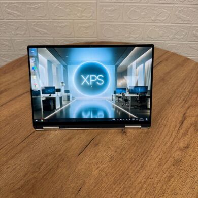 Ультрабук Dell XPS 7390 2-in-1 / 13.4" (3840x2400) IPS Touch / Intel Core i7-1065G7 (4 (8) ядра по 1.3 - 3.9 GHz) / 16 GB DDR4 / 512 GB SSD / Intel Iris Plus Graphics / WebCam