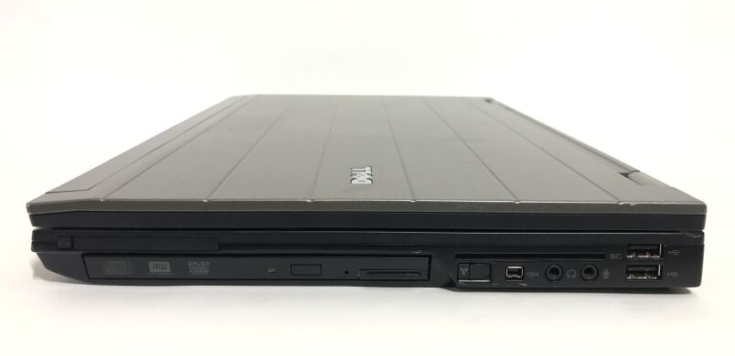 Мобильная рабочая станция Б-класс Dell Precision M4500 / 15.6" (1920x1080) TN / Intel Core i7-740QM (4 (8) ядра по 1.73 - 2.93 GHz) / 8 GB DDR3 / 500 GB HDD / nVidia Quadro FX 880M, 1 GB GDDR3, 128-bit / WebCam / DVD-ROM