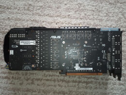 Дискретная видеокарта Asus Radeon HD 6950 DirectCU II, 2 GB GDDR5, 256-bit / 2x DVI, 4x DisplayPort