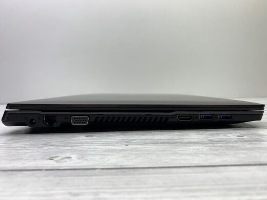 Ноутбук Terra Mobile 1529H / 15.6" (1366x768) TN / Intel Core i5-4210M (2 (4) ядра по 2.6 - 3.2 GHz) / 8 GB DDR3 / 120 GB SSD / Intel HD Graphics 4600 / WebCam / DVD-ROM / Без АКБ