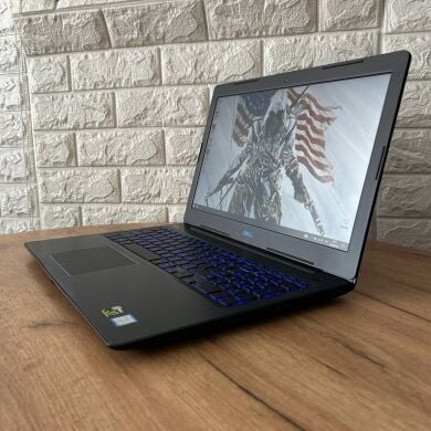 Ігровий ноутбук Б-клас Dell G3 3579 / 15.6" (1920x1080) IPS / Intel Core i5-8300H (4 (8) ядра по 2.3 - 4.0 GHz) / 8 GB DDR4 / 128 GB SSD M.2 + 500 GB HDD / nVidia GeForce GTX 1050 Ti, 4 GB GDDR5, 128-bit / WebCam