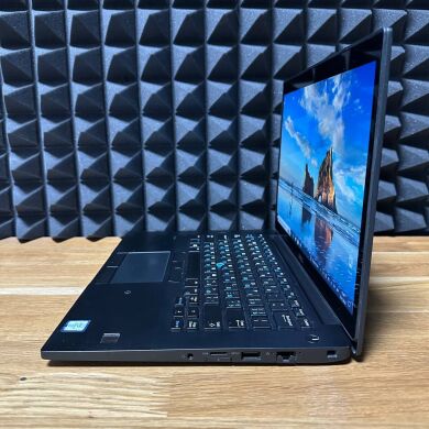 Ноутбук Dell Latitude 7480 / 14" (1920x1080) IPS Touch / Intel Core i7-6600U (2 (4) ядра по 2.6 - 3.4 GHz) / 8 GB DDR4 / 240 GB SSD / Intel HD Graphics 520 / WebCam