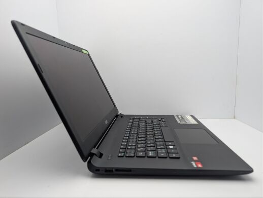 Ноутбук Acer Aspire ES1-521 / 15.6" (1366x768) TN / AMD A4-6210 (4 ядра по 1.8 GHz) / 8 GB DDR3 / 500 GB HDD / AMD Radeon R3 Graphics / WebCam Ноутбук Acer Aspire ES1-521 / 15.6" (1366x768) TN / AMD A4-6210 (4 ядра по 1.8 GHz) / 8 GB DDR3 / 500 GB HDD / AMD Radeon R3 Graphics / WebCam