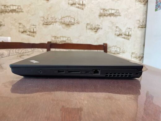 Мобільна робоча станція Lenovo ThinkPad P73 / 17.3" (1920x1080) IPS / Intel Core i7-9750H (6 (12) ядер по 2.6 - 4.5 GHz) / 16 GB DDR4 / 256 GB SSD / nVidia Quadro RTX 3000, 6 GB GDDR6, 192-bit / WebCam Мобільна робоча станція Lenovo ThinkPad P73 / 17.3" (1920x1080) IPS / Intel Core i7-9750H (6 (12) ядер по 2.6 - 4.5 GHz) / 16 GB DDR4 / 256 GB SSD / nVidia Quadro RTX 3000, 6 GB GDDR6, 192-bit / WebCam