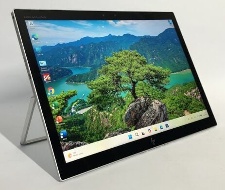 Планшет Б-класс HP Elite x2 1013 G3 / 12.3" (3000x2000) IPS Touch / Intel Core i5-8250U (4 (8) ядра по 1.6 - 3.4 GHz) / 8 GB DDR3 / 256 GB SSD / Intel UHD Graphics / WebCam / Win 11 Pro