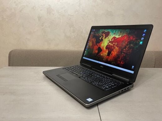 Мобильная рабочая станция Dell Precision 7710 / 17.3" (1920x1080) IPS / Intel Core i7-6820HQ (4 (8) ядра по 2.7 - 3.6 GHz) / 16 GB DDR4 / 256 GB SSD + 500 GB HDD / nVidia Quadro M4000M, 4 GB GDDR5, 256-bit / WebCam