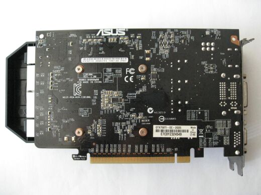 Asus nVidia GeForce GTX 750 Ti / 2GB GDDR5 / 128-bit / 2x DVI, HDMI, VGA