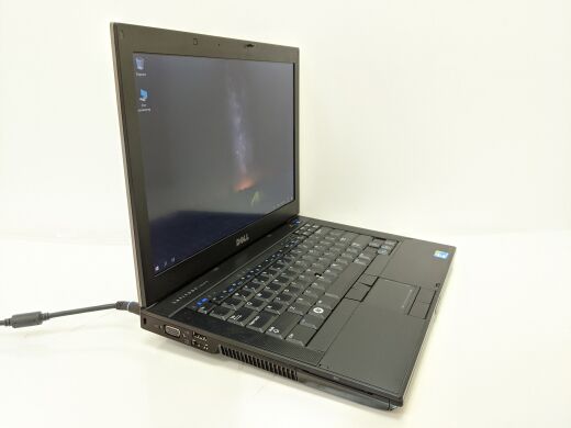 Dell Latitude E6410 / 14.1' (1280x800) / Intel Core i5-520M (2 (4) ядра по 2.4 - 2.93 GHz) / 4GB DDR3 / 120GB SSD 