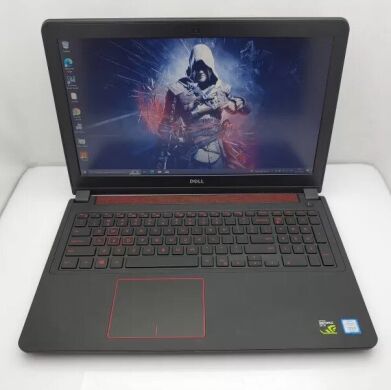 Игровой ноутбук Dell Inspiron 15-5577 / 15.6" (1920х1080) TN / Intel Core i5-7300HQ (4 ядра по 2.5 - 3.5 GHz) / 16 GB DDR4 / 240 GB SSD +1000 GB HDD / nVidia GeForce GTX 1050 Ti, 4 GB GDDR5, 128-bit / WebCam / Win 10 Home