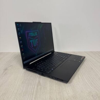 Игровой ноутбук Asus TUF A16 FA617NT Advantage Edition / 16" (1920x1200) IPS / AMD Ryzen 7 7735HS (8 (16) ядер по 3.2 - 4.75 GHz) / 16 GB DDR5 / 512 GB SSD NVMe / AMD Radeon RX 7700S, 8 GB GDDR6, 128-bit / WebCam