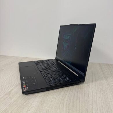 Игровой ноутбук Asus TUF A16 FA617NT Advantage Edition / 16" (1920x1200) IPS / AMD Ryzen 7 7735HS (8 (16) ядер по 3.2 - 4.75 GHz) / 16 GB DDR5 / 512 GB SSD NVMe / AMD Radeon RX 7700S, 8 GB GDDR6, 128-bit / WebCam