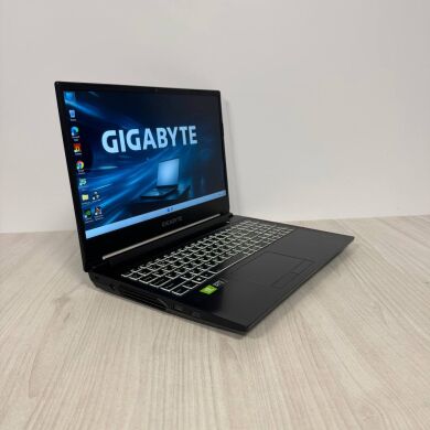 Ігровий ноутбук Б-клас Gigabyte A5 K1 / 15.6" (1920x1080) IPS / AMD Ryzen 5 5600H (6 (12) ядер 3.3 - 4.2 GHz) / 16 GB DDR4 / 512 GB SSD NVMe / nVidia GeForce RTX 3060, 6 GB GDDR6, 192-bit / WebCam
