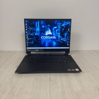 Ігровий ноутбук Corsair Voyager A1600 / 16" (2560x1600) IPS / AMD Ryzen 9 6900HS (8 (16) ядер по 3.3 - 4.9 GHz) / 16 GB DDR5 / 512 GB SSD / AMD Radeon RX 6800M, 12 GB GDDR6, 192-bit / WebCam Ігровий ноутбук Corsair Voyager A1600 / 16" (2560x1600) IPS / AMD Ryzen 9 6900HS (8 (16) ядер по 3.3 - 4.9 GHz) / 16 GB DDR5 / 512 GB SSD / AMD Radeon RX 6800M, 12 GB GDDR6, 192-bit / WebCam