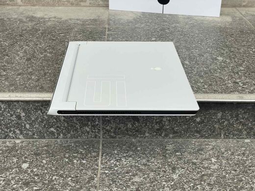 Игровой ноутбук Dell Alienware X15 R1 / 15.6" (2560x1440) IPS / Intel Core i7-11800H (8 (16) ядер по 2.3 - 4.6 GHz) / 16 GB DDR4 / 1000 GB SSD / nVidia GeForce RTX 3070, 8 GB GDDR6, 256-bit / WebCam / USB 3.2 / HDMI