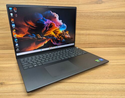 Игровой ноутбук Dell Vostro 7620 / 16" (1920x1200) IPS / Intel Core i7-12700H (14 (20) ядер по 3.5 - 4.7 GHz) / 16 GB DDR5 / 512 GB SSD / nVidia GeForce RTX 3050 Ti, 4 GB GDDR6, 128-bit / WebCam / TouchID / Windows 11 Игровой ноутбук Dell Vostro 7620 / 16" (1920x1200) IPS / Intel Core i7-12700H (14 (20) ядер по 3.5 - 4.7 GHz) / 16 GB DDR5 / 512 GB SSD / nVidia GeForce RTX 3050 Ti, 4 GB GDDR6, 128-bit / WebCam / TouchID / Windows 11