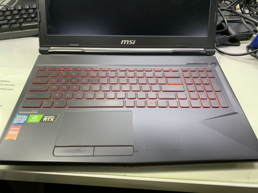 Ігровий ноутбук MSI GL63 8SE-054US / 15.6" (1920x1080) IPS / Intel Core i7-8750H (6 (12) ядер по 2.2 - 4.1 GHz) / 16 GB DDR4 / 480 GB SSD / nVidia GeForce RTX 2060, 6 GB GDDR6, 192-bit / WebCam Ігровий ноутбук MSI GL63 8SE-054US / 15.6" (1920x1080) IPS / Intel Core i7-8750H (6 (12) ядер по 2.2 - 4.1 GHz) / 16 GB DDR4 / 480 GB SSD / nVidia GeForce RTX 2060, 6 GB GDDR6, 192-bit / WebCam