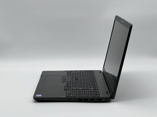 Мобільна робоча станція Dell Precision 3540 / 15.6" (1920x1080) IPS Touch / Intel Core i7-8665U (4 (8) ядра по 1.9 - 4.8 GHz) / 8 GB DDR4 / 256 GB SSD / AMD Radeon Pro WX 2100, 2 GB GDDR5, 64-bit / WebCam