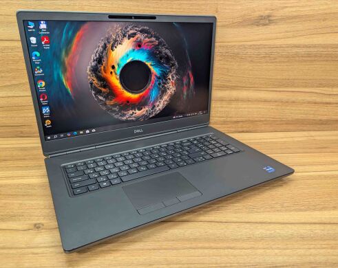 Мобильная рабочая станция Dell Precision 7760 / 17.3" (3840x2160) IPS / Intel Xeon W-11855M (6 (12) ядер по 3.2 - 4.9 GHz) / 32 GB DDR4 / 1000 GB SSD / nVidia RTX A4000, 8 GB GDDR6, 256-bit / WebCam / HDMI / Windows 10