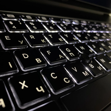 Мобільна робоча станція HP zBook 15 G3 / 15.6" (1920x1080) IPS / Intel Core i7-6820HQ (4 (8) ядра по 2.7 - 3.6 GHz) / 16 GB DDR4 / 512 GB SSD / nVidia Quadro M1000M, 2 GB DDR3, 128-bit / TouchID / WebCam / HDMI