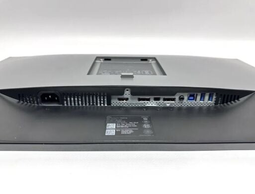 Монітор Dell UltraSharp U2717D / 27" (2560x1440) IPS / 1x HDMI, 2xDP, 1xminiDP, 5x USB 3.0, 1x USB Type-B / VESA 100x100 / Pivot