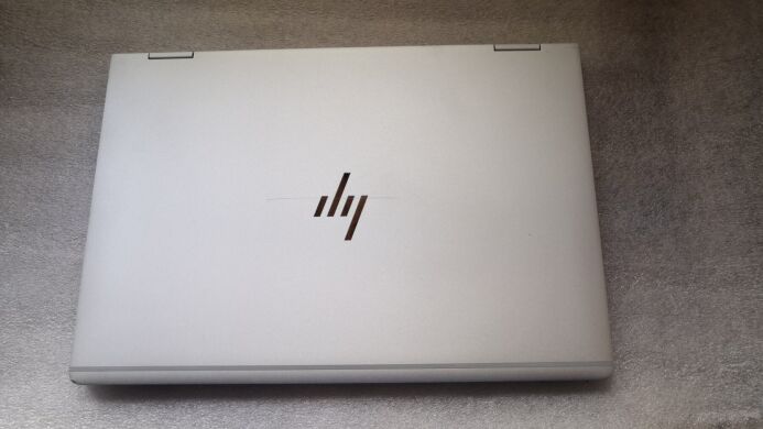 Ноутбук-трансформер Б-класс HP EliteBook X360 1030 G2 / 13.3" (1920x1080) IPS Touch / Intel Core i5-7200U (2 (4) ядра по 2.5 - 3.1 GHz) / 8 GB DDR4 / 256 GB SSD / Intel HD Graphics 620 / WebCam