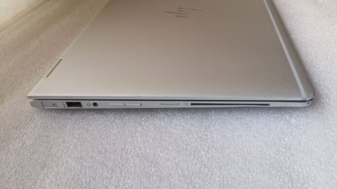 Ноутбук-трансформер Б-класс HP EliteBook X360 1030 G2 / 13.3" (1920x1080) IPS Touch / Intel Core i5-7200U (2 (4) ядра по 2.5 - 3.1 GHz) / 8 GB DDR4 / 256 GB SSD / Intel HD Graphics 620 / WebCam