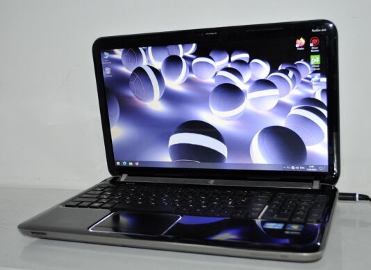Ноутбук Б-клас HP Pavilion DV6-6C54NR / 15.6" (1366x768) TN / Intel Core i5-2450M (2 (4) ядра по 2.5 - 3.1 GHz) / 4 GB DDR3 / 120 GB SSD NEW / Intel HD Graphics 3000 / WebCam / АКБ не тримає&nbsp;заряд