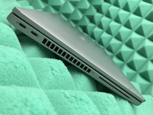 Ультрабук Б-клас Dell Latitude 5420 / 14" (1920x1080) IPS Touch / Intel Core i5-1145G7 (4 (8) ядра по 2.6 - 4.4 GHz) / 16 GB DDR4 / 256 GB SSD / Intel Iris Xe Graphics / WebCam / Windows 10 ліцензія Ультрабук Б-клас Dell Latitude 5420 / 14" (1920x1080) IPS Touch / Intel Core i5-1145G7 (4 (8) ядра по 2.6 - 4.4 GHz) / 16 GB DDR4 / 256 GB SSD / Intel Iris Xe Graphics / WebCam / Windows 10 ліцензія