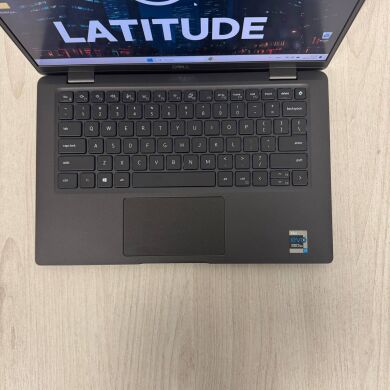Ультрабук Dell Latitude 7320 / 13.3" (1920x1080) IPS / Intel Core i7-1185G7 (4 (8) ядра по 3.0 - 4.8 GHz) / 16 GB DDR4 / 250 GB SSD / Intel Iris Xe Graphics / WebCam