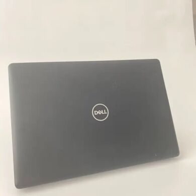 Игровой ноутбук Б-класс Dell Latitude 3590 / 15.6" (1920x1080) TN / Intel Core i7-8550U (4 (8) ядра по 1.8 - 4.0 GHz) / 16 GB DDR4 / 512 GB SSD / AMD Radeon R7 M460, 2 GB GDDR5, 64-bit / WebCam + Беспроводная мышка