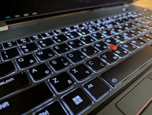 Ультрабук Lenovo ThinkPad T16 Gen1 / 16" (1920x1080) IPS / Intel Core i7-1260P (12 (16) ядер по 3.4 - 4.7 GHz) / 24 GB DDR4 / 512 GB SSD / Intel Iris Xe Graphics / WebCam / Windows 10