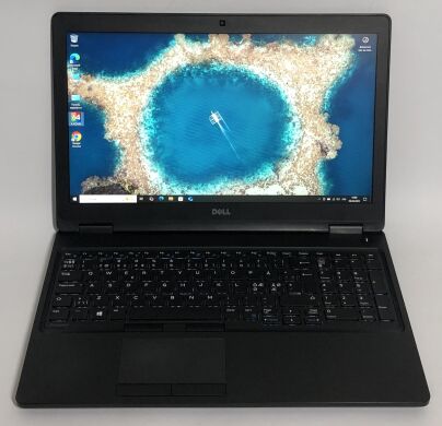 Мобільна робоча станція Б-клас Dell Precision 3520 / 15.6" (1920x1080) IPS / Intel Core i7-6820HQ (4 (8) ядра по 2.7 - 3.6 GHz) / 16 GB DDR4 / 256 GB SSD / nVidia Quadro M620, 2 GB GDDR5, 128-bit / WebCam / Win 10 Pro Мобільна робоча станція Б-клас Dell Precision 3520 / 15.6" (1920x1080) IPS / Intel Core i7-6820HQ (4 (8) ядра по 2.7 - 3.6 GHz) / 16 GB DDR4 / 256 GB SSD / nVidia Quadro M620, 2 GB GDDR5, 128-bit / WebCam / Win 10 Pro