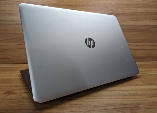 Ноутбук Б-класс HP ENVY m7-n101dx / 17.3" (1920x1080) UWVA Touch / Intel Core i7-5500U (2 (4) ядра по 2.4 - 3.0 GHz) / 12 GB DDR4 / 480 GB SSD / nVidia GeForce 940M, 2 GB DDR3, 64-bit / WebCam / Windows 10