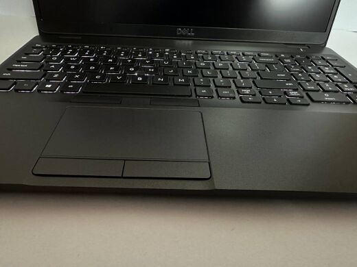 Ноутбук Dell Latitude 5500 / 15.6" (1920x1080) IPS / Intel Core i5-8365U (4 (8) ядра по 1.6 - 4.1 GHz) / 16 GB DDR4 / 256 GB SSD / Intel UHD Graphics 620 / WebCam / Win 11