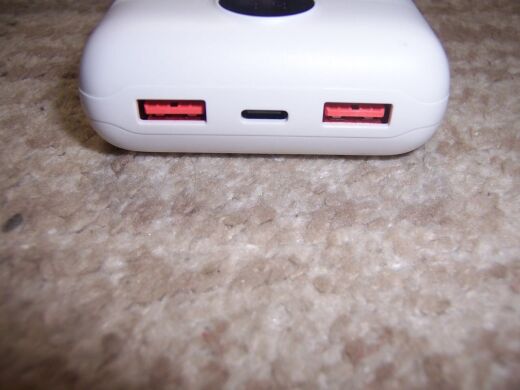 Новий Power Bank VEGER V2053 / 20000 mAh / 5V/4.5A