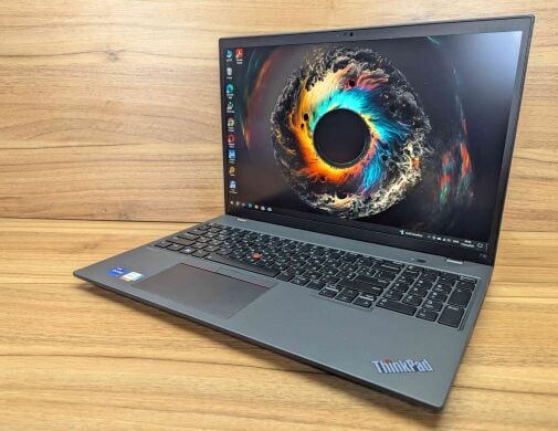 Ультрабук Lenovo ThinkPad T16 Gen1 / 16" (1920x1080) IPS / Intel Core i7-1260P (12 (16) ядер по 3.4 - 4.7 GHz) / 24 GB DDR4 / 512 GB SSD / Intel Iris Xe Graphics / WebCam / Windows 10