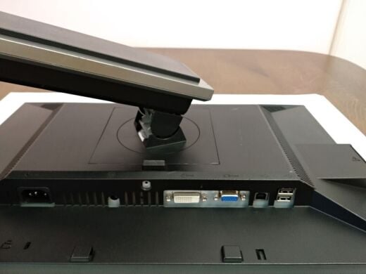 Комплект ПК: Dell Optiplex 390 SFF / Intel Core i3-2100 (2 (4) ядра по 3.1 GHz) / 8 GB DDR3 / 240 GB SSD / Intel HD Graphics 2000 + Монитор Dell Professional P1911b / 19" (1440x900) TN / DVI, VGA, USB