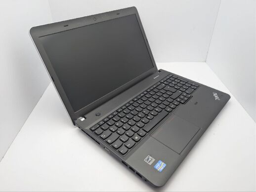 Ноутбук Lenovo ThinkPad E531 / 15.6'' (1366x768) TN / Intel Core i3-3120M (2 (4) ядра по 2.5 GHz) / 6 GB DDR3 / 1000 GB HDD / Intel HD Graphics 4000 / WebCam / DVD-ROM Ноутбук Lenovo ThinkPad E531 / 15.6'' (1366x768) TN / Intel Core i3-3120M (2 (4) ядра по 2.5 GHz) / 6 GB DDR3 / 1000 GB HDD / Intel HD Graphics 4000 / WebCam / DVD-ROM