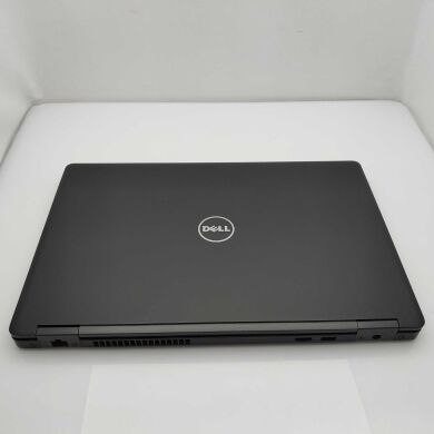Ноутбук Dell Latitude 5580 / 15.6" (1366х768) TN / Intel Core i5-6440HQ (4 ядра по 2.6 - 3.5 GHz) / 8 GB DDR4 / 256 GB SSD / WebCam / HDMI