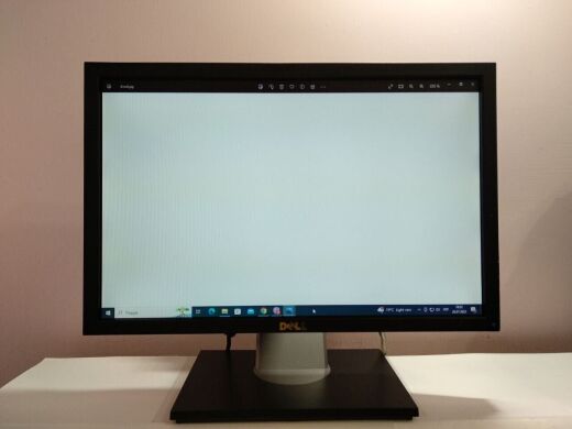 Комплект ПК: Dell Optiplex 390 SFF / Intel Core i3-2100 (2 (4) ядра по 3.1 GHz) / 8 GB DDR3 / 240 GB SSD / Intel HD Graphics 2000 + Монитор Dell Professional P1911b / 19" (1440x900) TN / DVI, VGA, USB