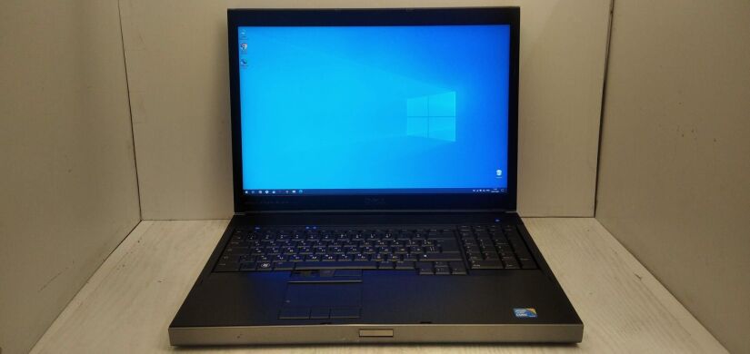 Мобильная рабочая станция Б-класс Dell Precision M6500 / 17" (1920x1200) TN / Intel Core i7-740QM (4 (8) ядра по 1.73 - 2.93 GHz) / 8 GB DDR3 / 320 GB HDD / nVidia Quadro FX 2800M, 1 GB GDDR3, 256-bit Мобильная рабочая станция Б-класс Dell Precision M6500 / 17" (1920x1200) TN / Intel Core i7-740QM (4 (8) ядра по 1.73 - 2.93 GHz) / 8 GB DDR3 / 320 GB HDD / nVidia Quadro FX 2800M, 1 GB GDDR3, 256-bit