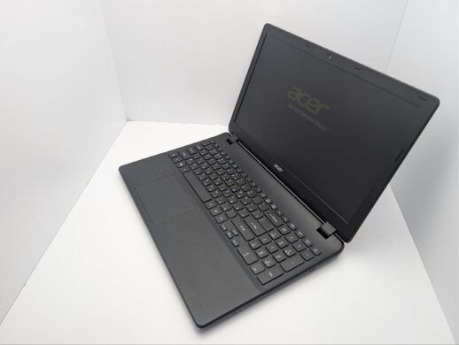 Ноутбук Acer Extensa 2519 / 15.6" (1366x768) TN / Intel Celeron N3060 (2 ядра по 1.6 - 2.48 GHz) / 4 GB DDR3 / 500 GB HDD / Intel HD Graphics / WebCam / DVD-ROM