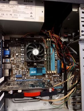 ПК Asus Tower / AMD Athlon II X4 640 (4 ядра по 3.0 GHz) / 8 GB DDR3 / 250 GB HDD / AMD Radeon HD 6670, 1 GB GDDR5, 128-bit / DVD-ROM / 400W