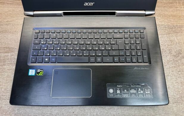 Ігровий ноутбук Acer Aspire V 17 Nitro Black Edition / 17.3" (1920x1080) IPS / Intel Core i7-7700HQ (4 (8) ядра по 2.8 - 3.8 GHz) / 16 GB DDR4 / 240 GB SSD M.2 + 1000 GB SSD / nVidia GeForce GTX 1060, 6 GB GDDR5, 192-bit / WebCam / Windows 10
