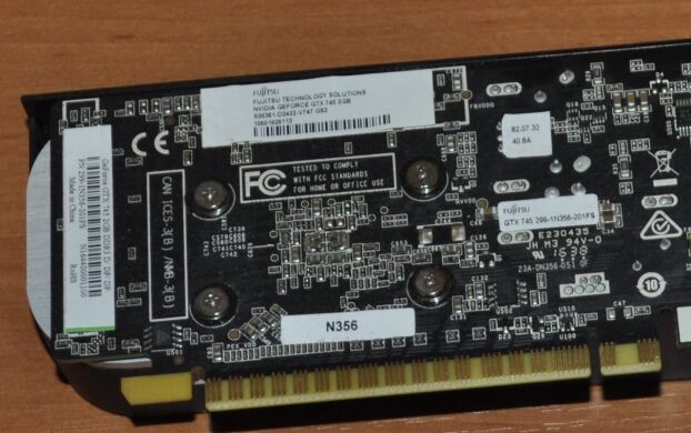 Дискретна відеокарта Fujitsu GeForce GTX 745, 2 GB GDDR3, 128-bit / 1x DVI, 2x DisplayPort